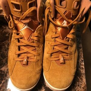 Air Jordan 6 Harvest  Size13